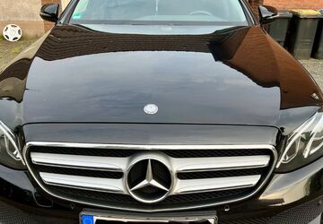 Mercedes-Benz E 220 215.000 km 17.450 &euro; Datteln 45711