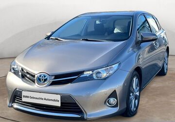 Toyota Auris 114.001 km 10.490 &euro; Werne 59368