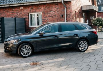 Seat Leon 105.105 km 16.990 &euro; Senden 48308