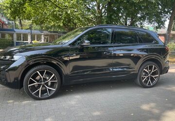 VW Touareg 21.300 km 87.000 &euro; Waltrop 45731