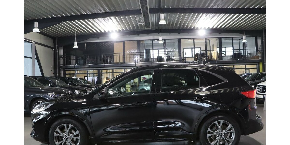 Ford Kuga 2.0 ECOBLUE STYLE ST-LINE SPORT BLACK / LED 125.000 km 16.888 &euro; Hamm 59077