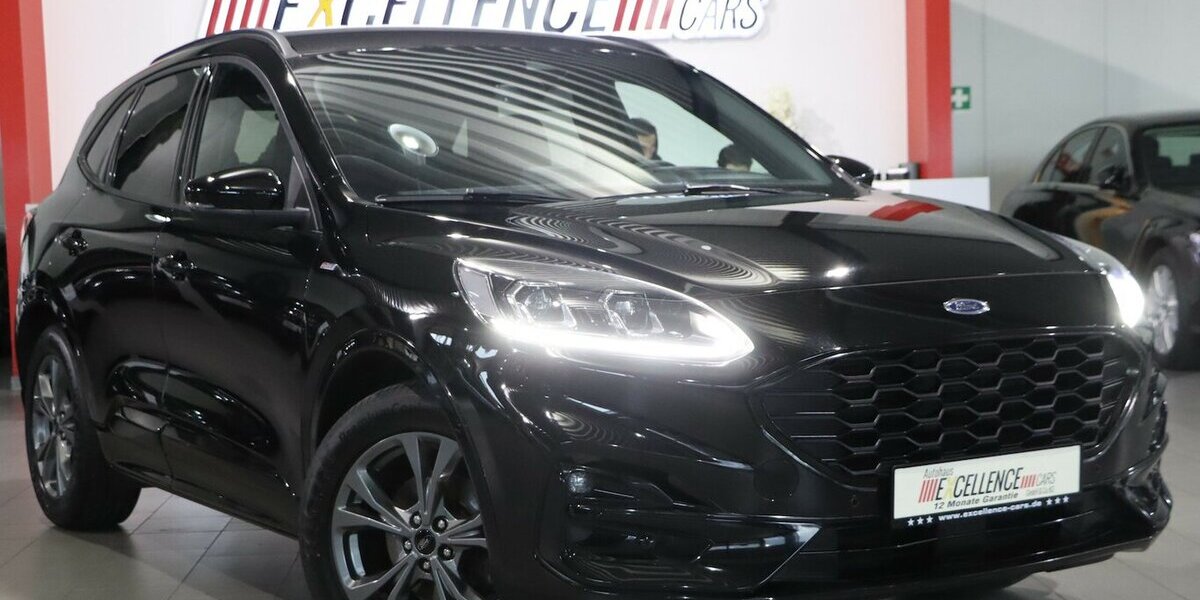 Ford Kuga 2.0 ECOBLUE STYLE ST-LINE SPORT BLACK / LED 125.000 km 16.888 &euro; Hamm 59077