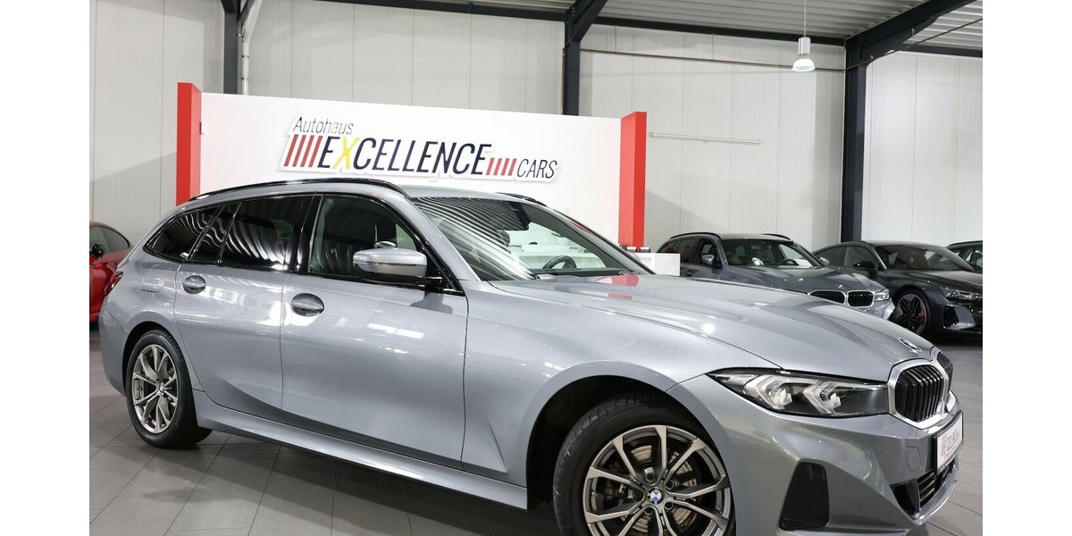 BMW 318d Touring ADVANTAGE CURVED+NAVI, LEDER, LED 67.000 km 29.444 &euro; Hamm 59077