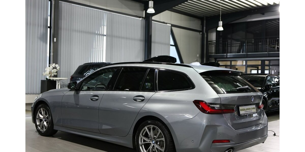 BMW 318d A Touring BUSINESS FACE-LIFT GREY & BROWN 109.000 km 25.833 &euro; Hamm 59077
