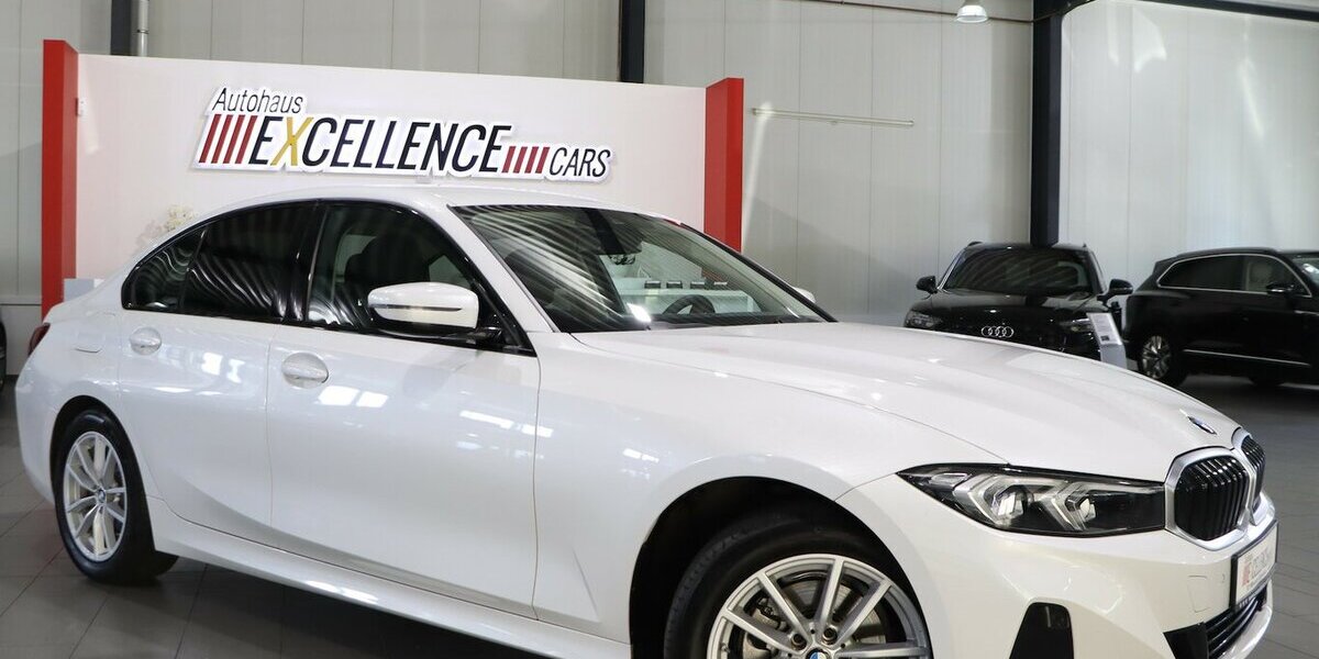 BMW 320d LIMOUSINE xDrive BUSINESS / CURVED / LED 68.000 km 29.333 &euro; Hamm 59077