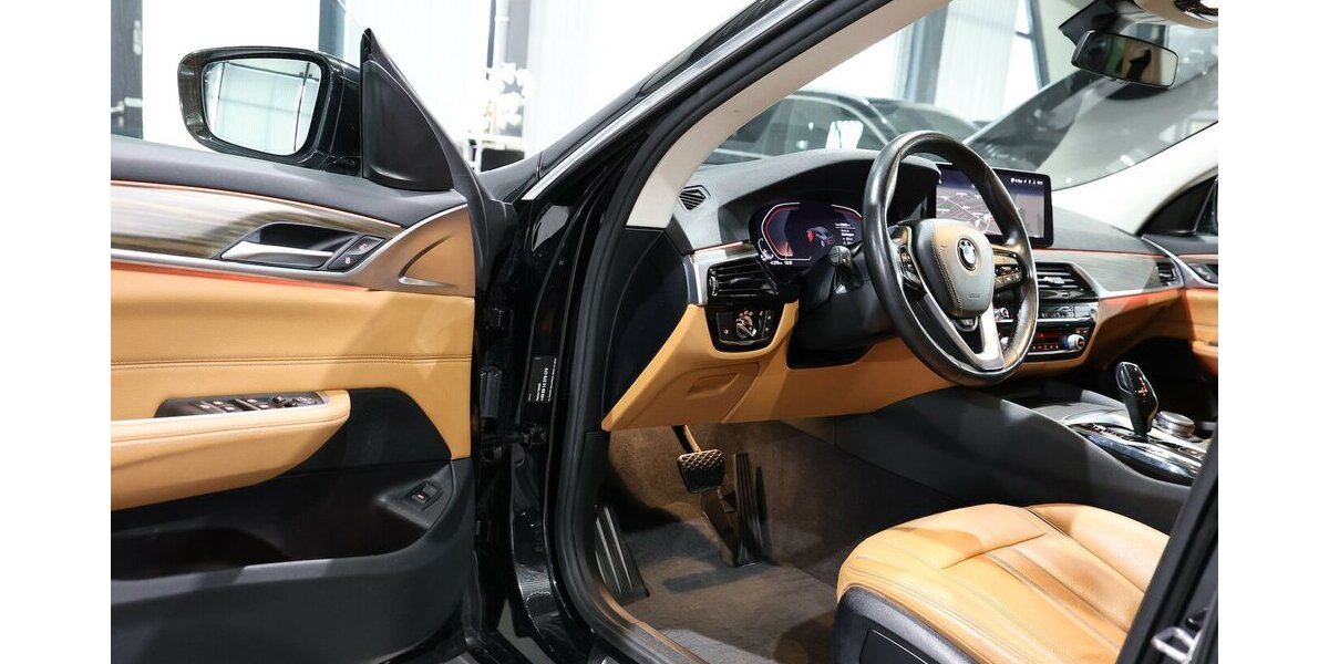 BMW 640 Gran Turismo d xDrive INNOVATION BLACK&BROWN 108.000 km 37.777 &euro; Hamm 59077